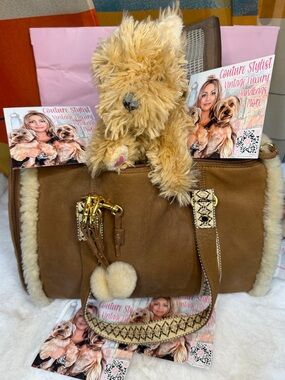 Ugg Carrier Bag